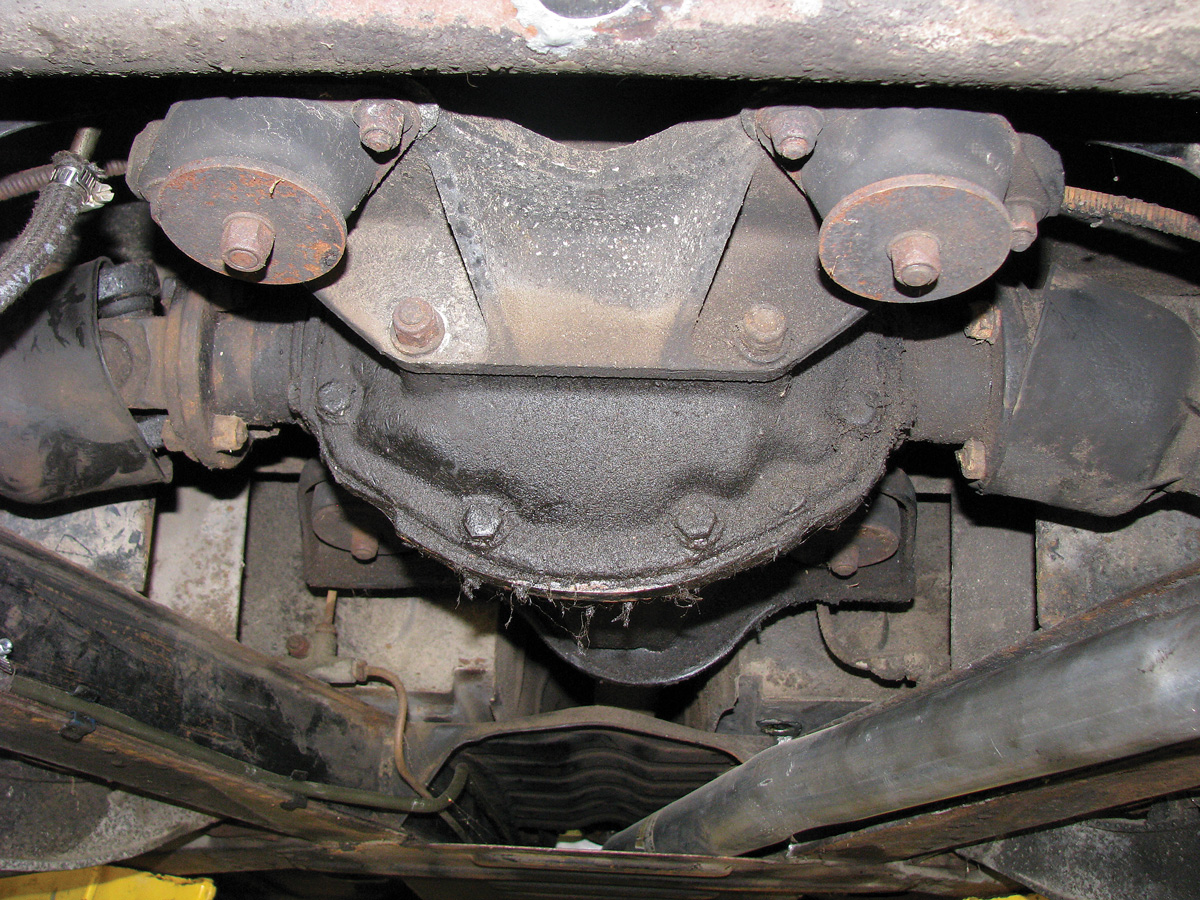 A Weak Differential Mount Fixing a Common TR6 Problem Moss Motoring