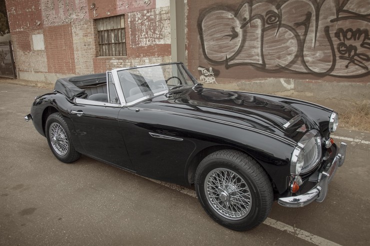 Austin-Healey-3000-6-740x493