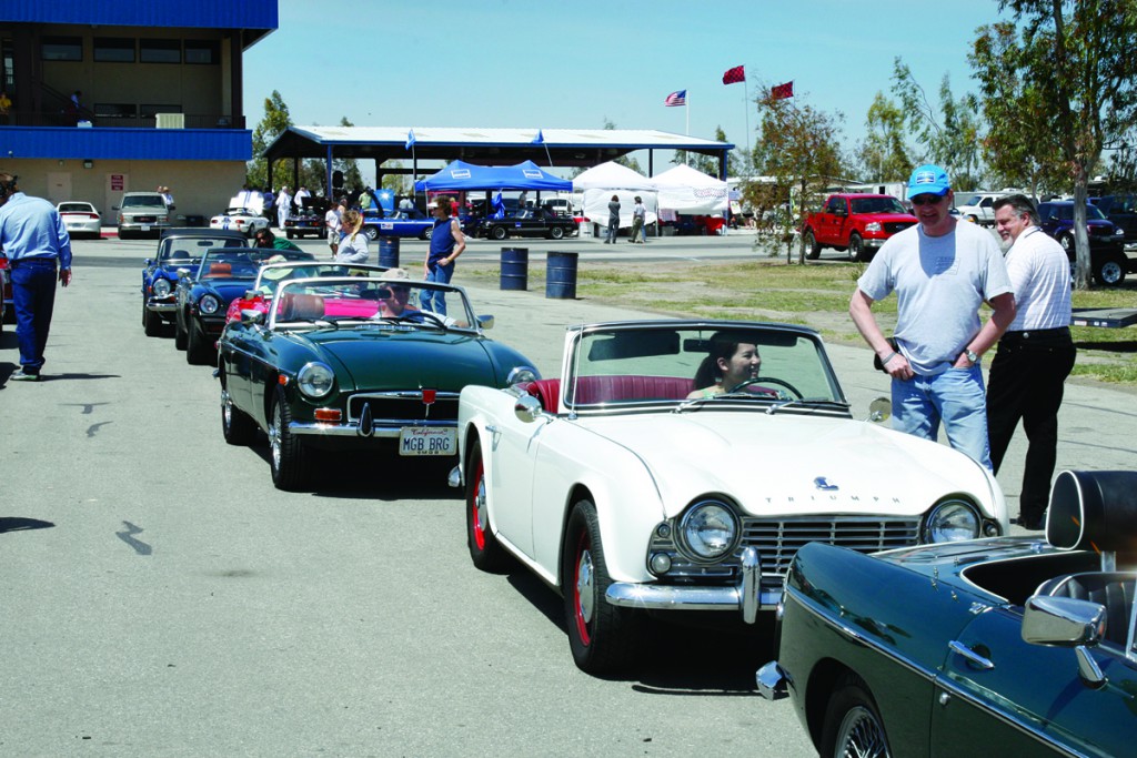 Buttonwillow Raceway Park Moss Motoring