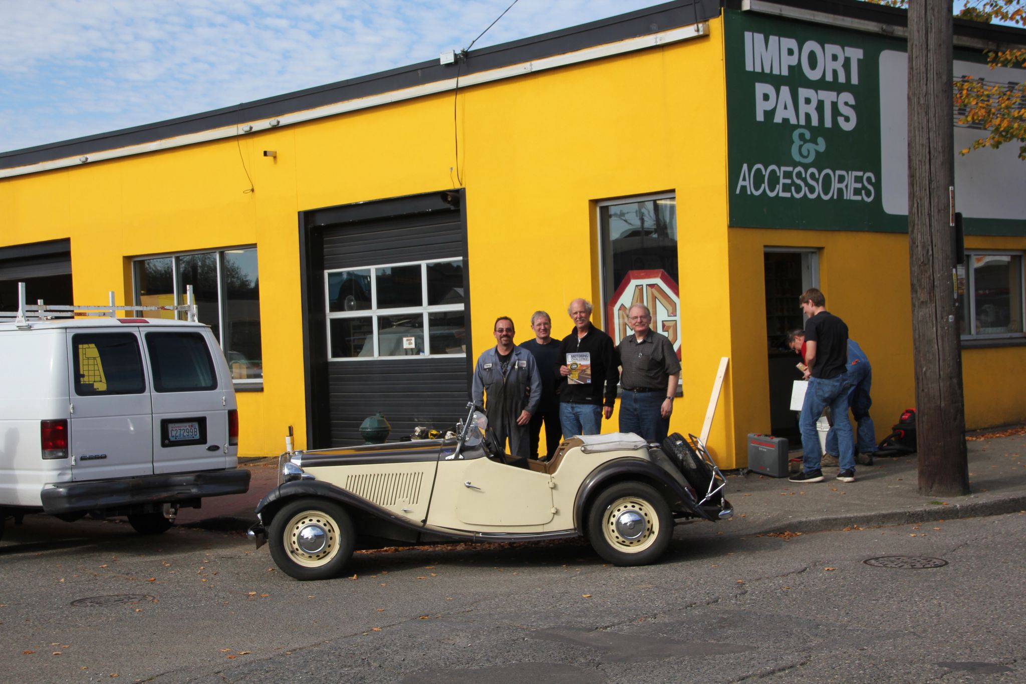 Vintage Victor Moss Motoring