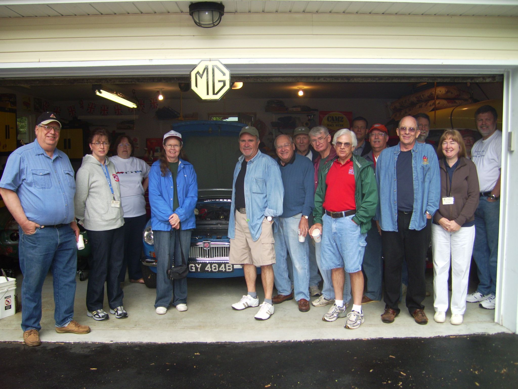 Clubmember "Garage Tour" on a Saturday morning in New Jersey. Garage of Denis Nelson.